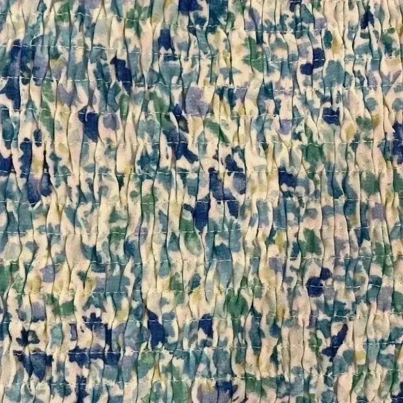 Sadie & Sage Womens Crop Top Blue S Smocked Back Adjustable Straps Dainty Fun - Picture 4 of 10